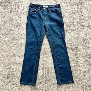 Classic Levi’s 505 Straight Leg Jeans - Dark Indigo Wash - Women’s Size 8M